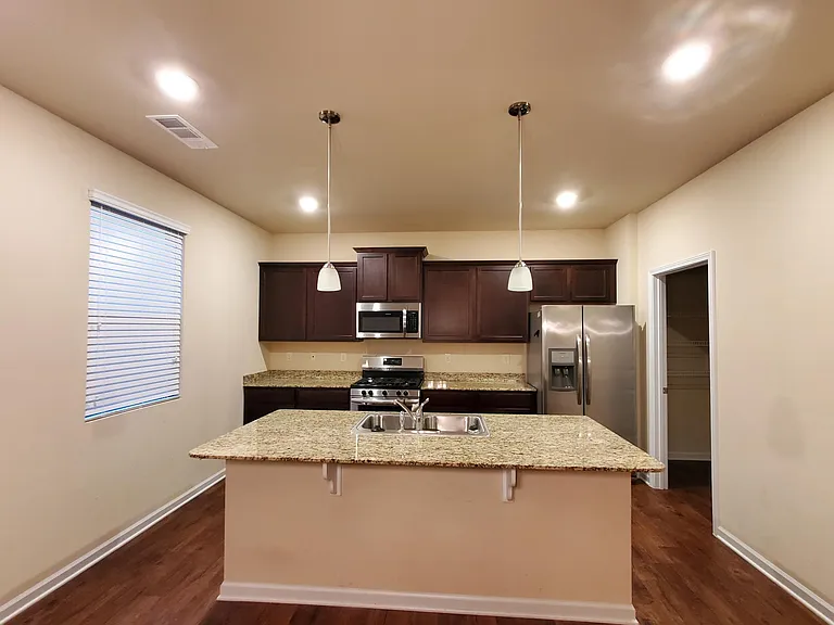 79 Meadowlark Way — Photo 8
