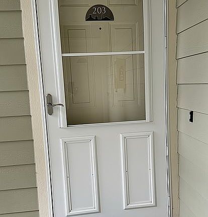 3rd image of 6531 200th St SW APT 203