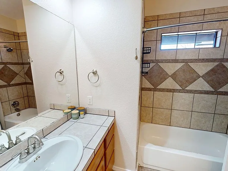1022 Mimosa Ave — Photo 45