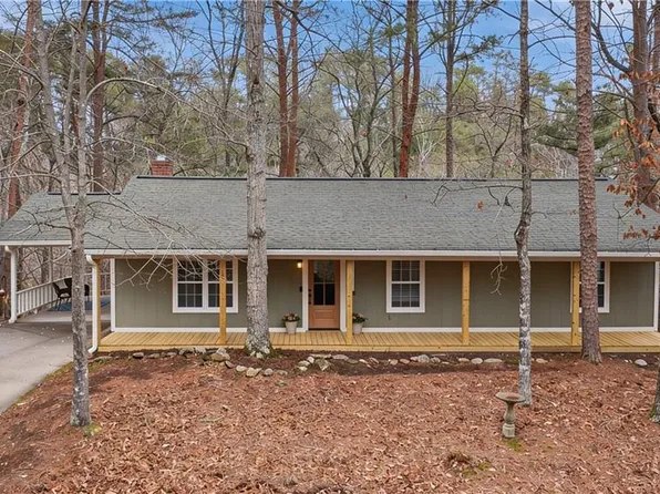 121 White Antelope St, Waleska, GA 30183