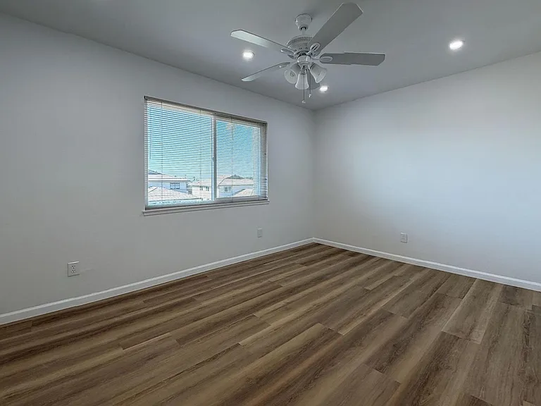 3532 Rainbow Ln — Photo 10