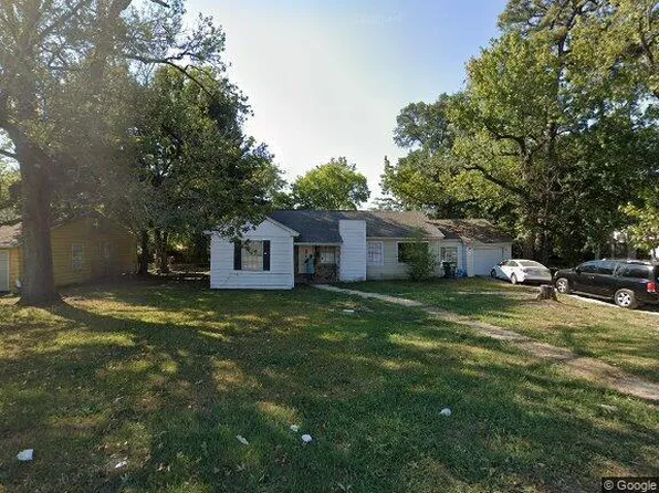2435 Beech St, Beaumont, TX 77702