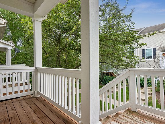 4th image of 1472 Cambria Dr Unit 4