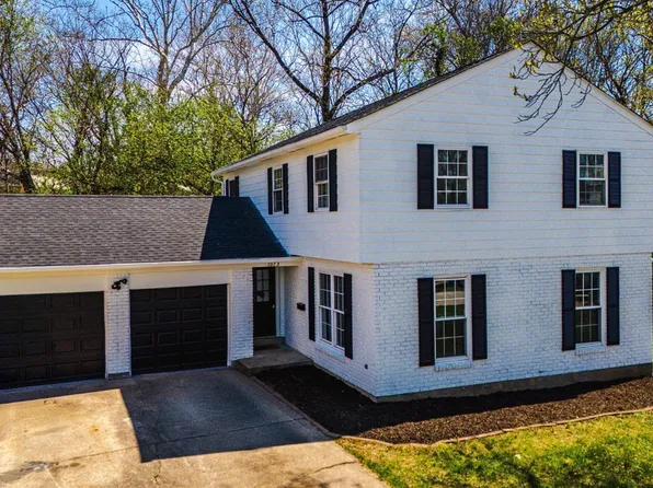 1073 Peachtree Ct, Cincinnati, OH 45231