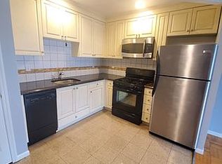 23-31 31st Dr #2B, Astoria, NY 11106