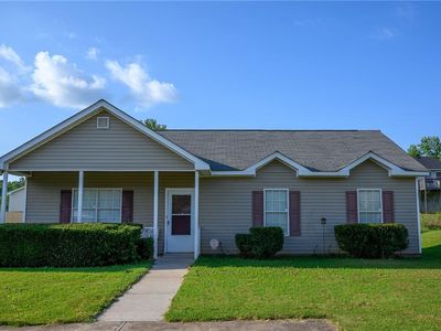 519 Dove Way, Social Circle, GA, 30025