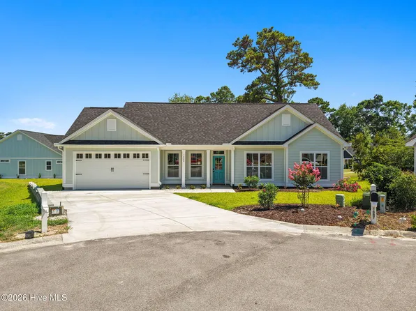 1686 E Magnolia Court SW, Ocean Isle Beach, NC 28469