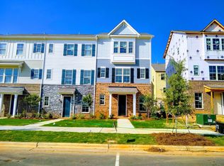 1015 Doveridge St, Charlotte, NC 28273