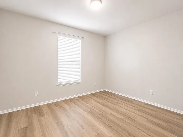 504 Mesa View Trl — Photo 20