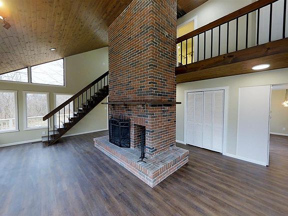 Beautiful Open Floor Plan