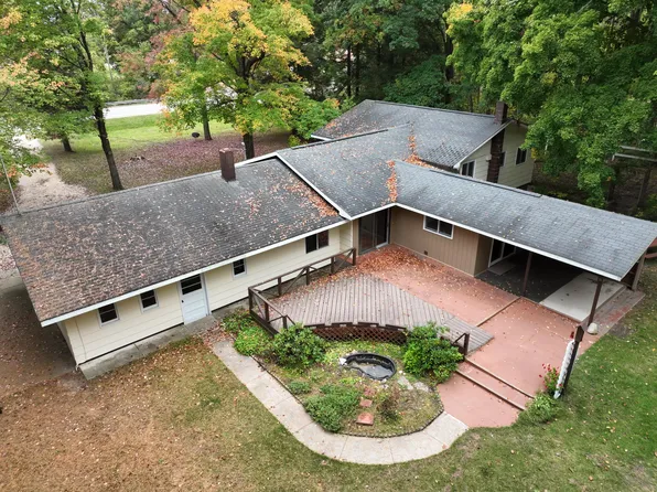 4015 E Baseline Rd, White Cloud, MI 49349