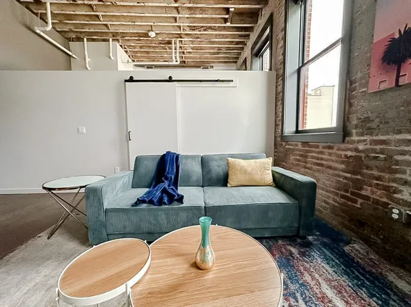 500 W 7th St N #Id1352445p, Newton, IA 50208