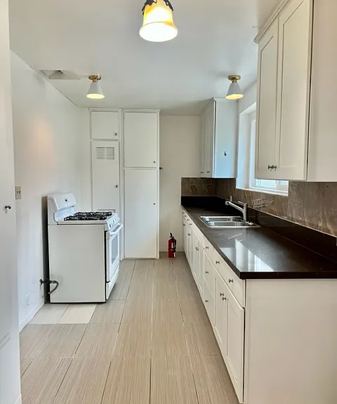 29 N Curtis Ave #D — Photo 13
