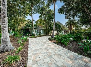 831 39th Ave NE, Saint Petersburg, FL 33703