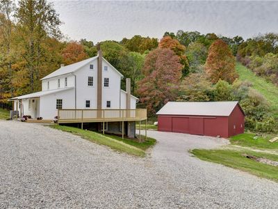 9734 Edwards Ridge Rd SE, Uhrichsville, OH, 44683