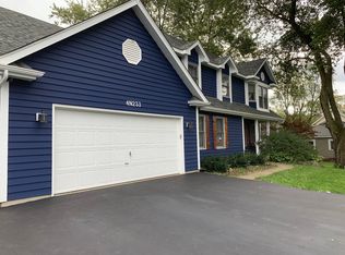 4N233 Norris Ave, West Chicago, IL 60185