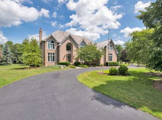 5857 Teal Ln, Long Grove, IL 60047