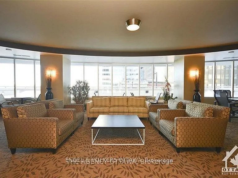 200 Rideau St #904 — Photo 24