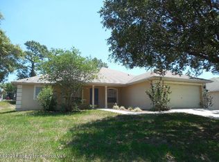 2212 Maximilian Ave, Spring Hill, FL 34609