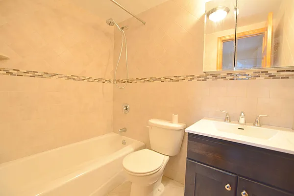 Rented by Guidance Realty Corp. | media 10