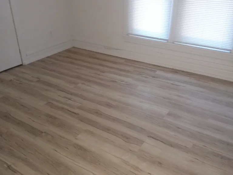 316 W Saginaw St #318 — Photo 2