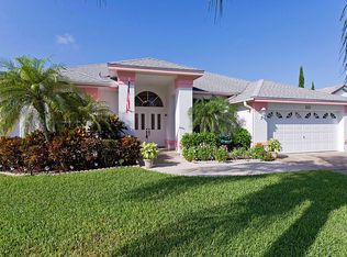 325 Lambton Ln, Naples, FL 34104