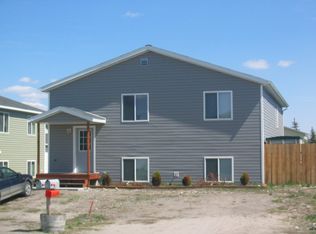 210 9th St #B, Belgrade, MT 59714