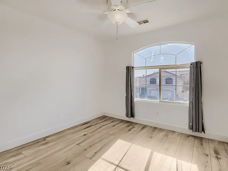 9753 Silver Lasso St — Photo 21