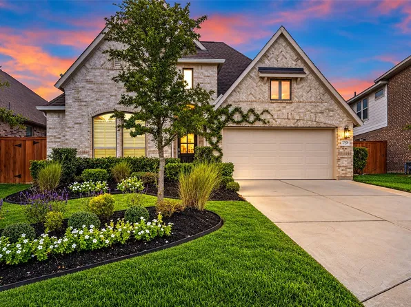 17906 Miller Springs Ct, Cypress, TX 77433