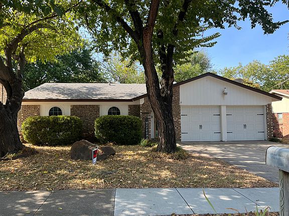 2nd image of 6020 Hillcrest Dr