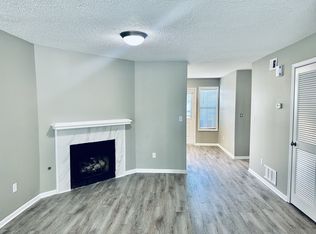 703 SW Lemans Ln #703, Lees Summit, MO 64082