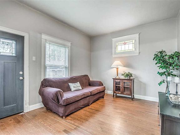 2nd image of 5120 Cologne Ave