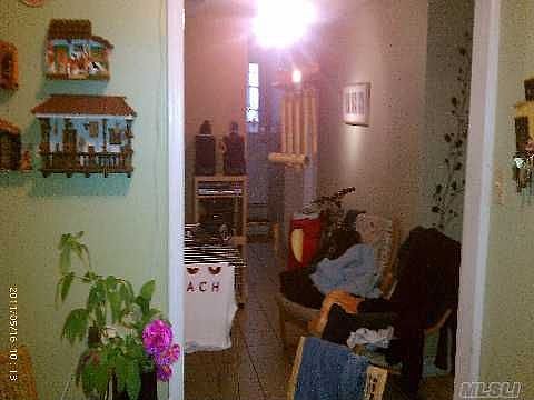 2nd image of 3248 88th St