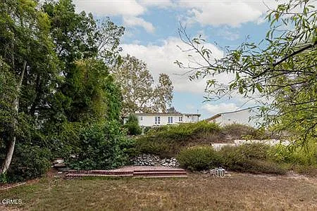 4 bed, 3.5 bath, 3606 sqft, $6,500 — Photo 3
