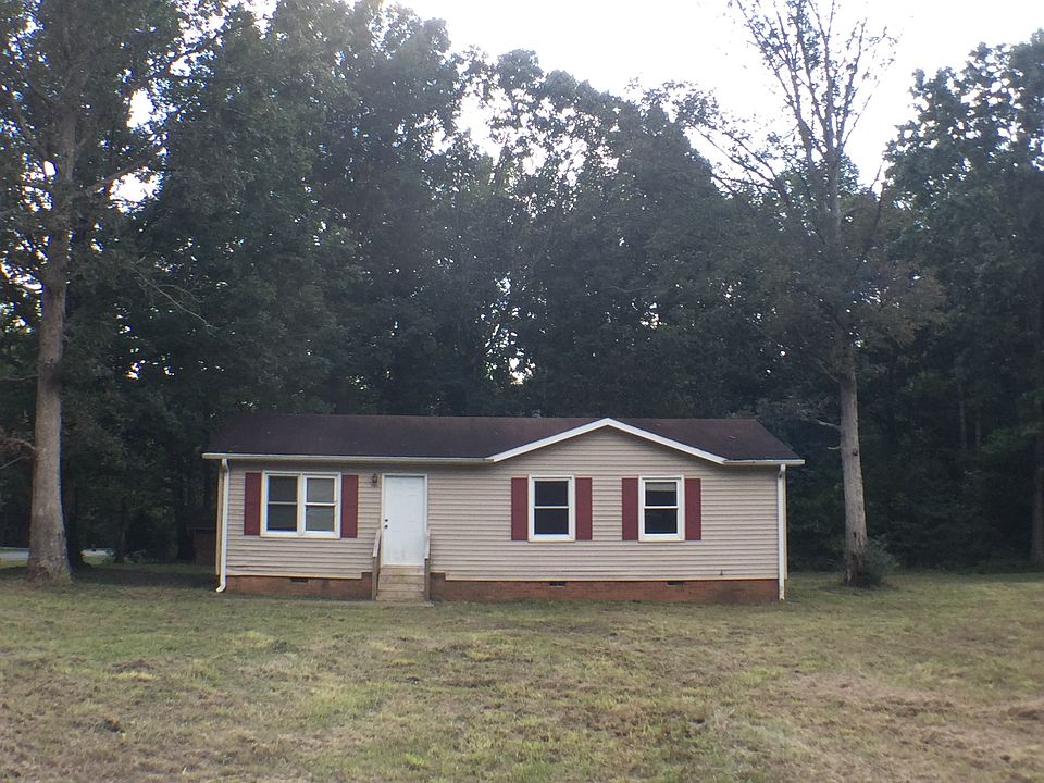 1st image of 700 Weatherby Ln
