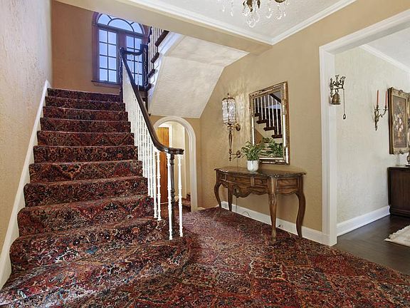 Entry Foyer
