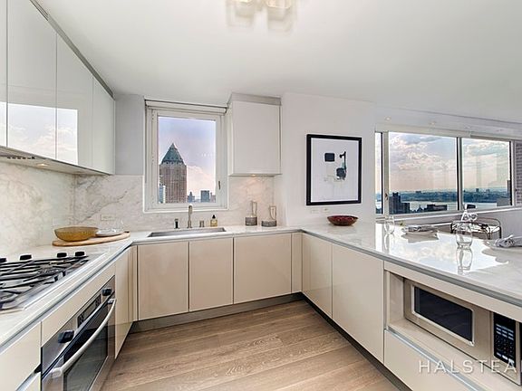 2nd image of 322 W 57th St APT 47U