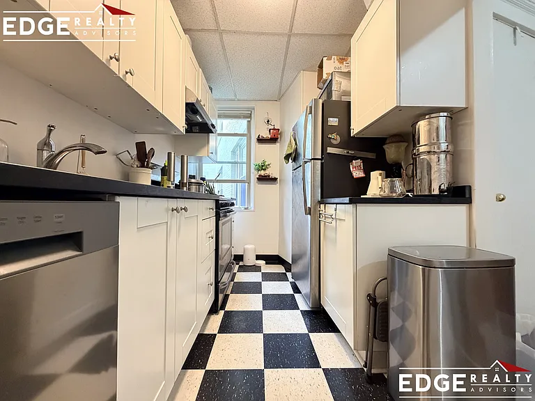 130 Brainerd Rd #5 — Photo 2