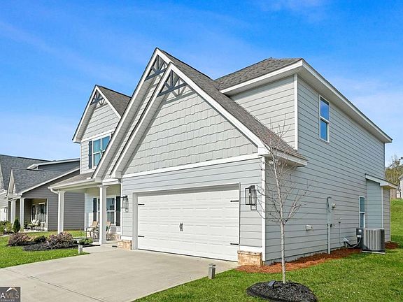 4th image of 106 Kingston Cir