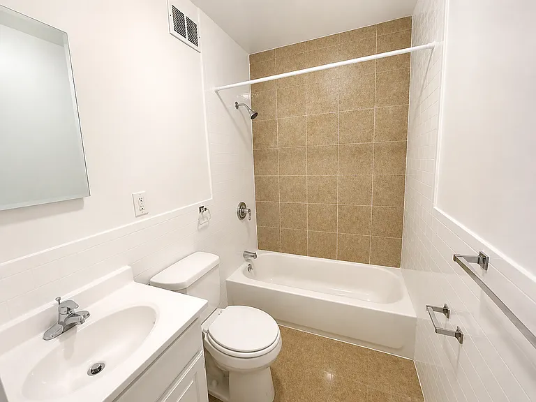 311 W 94th St #4B — Photo 5
