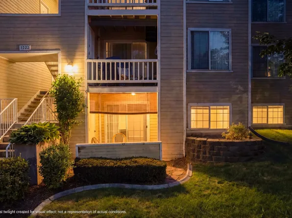1222 E Waterside Cv APT 11, Cottonwood Heights, UT 84047