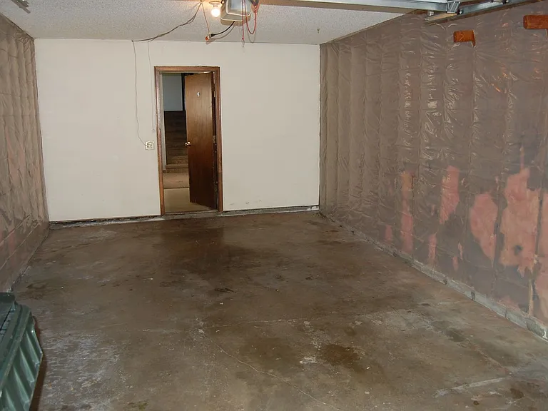 3724 Clover Circle — Photo 25