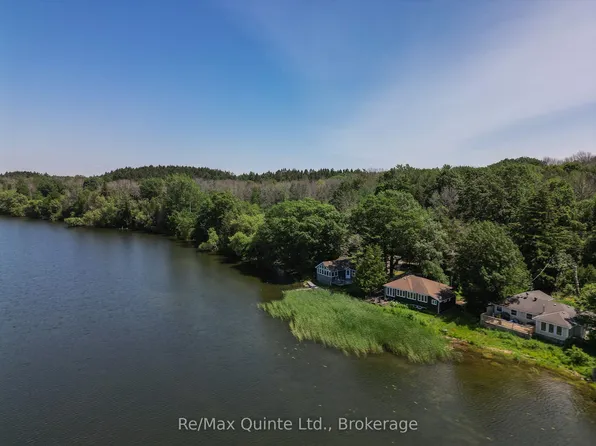 14 Bayshore Rd, Brighton, ON K0K 1H0