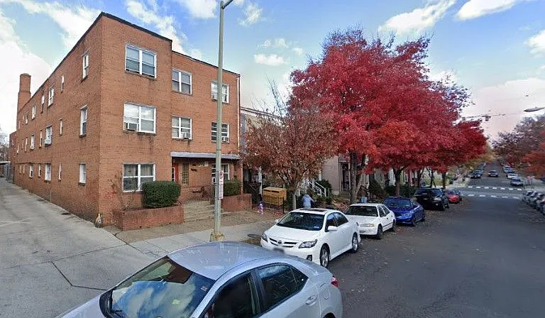 1023 Fairmont St NW #301 — Photo 1