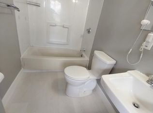 73 Middlesex St, Springfield, MA 01109