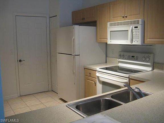 2nd image of 3604 Cedar Oak Dr APT 106