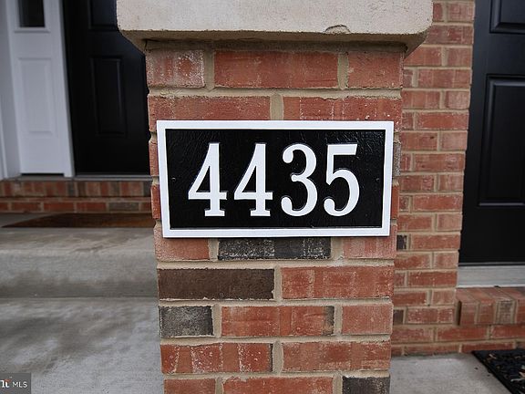 2nd image of 4435 Driftwood Dr #108