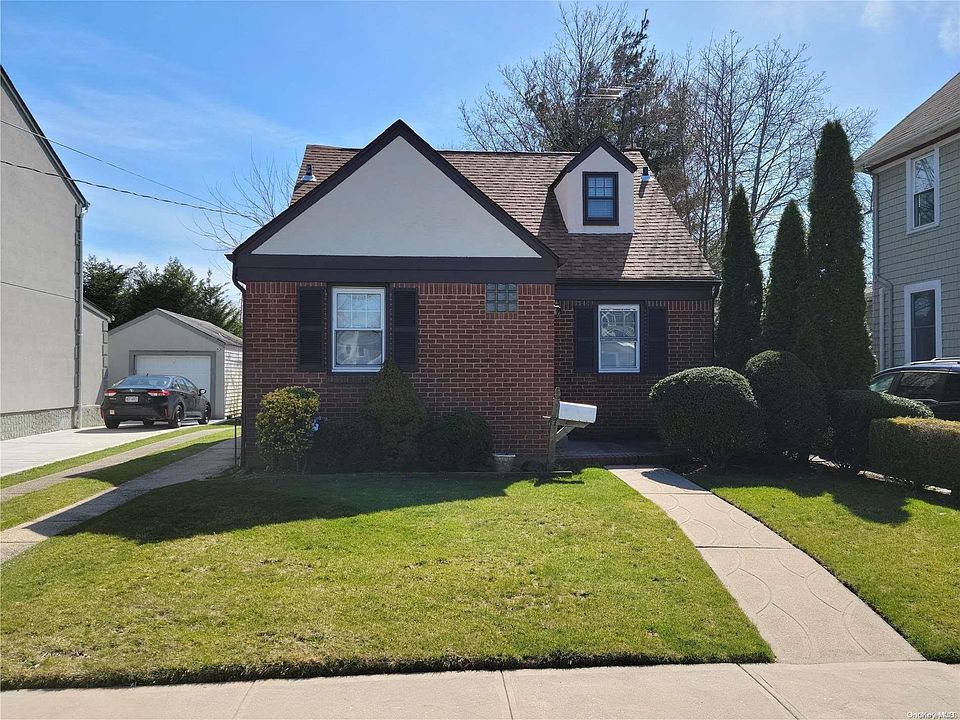 1st image of 47 Gates Avenue