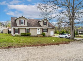 150 Kinchlow Ranch Dr, Sunrise Beach, MO 65079