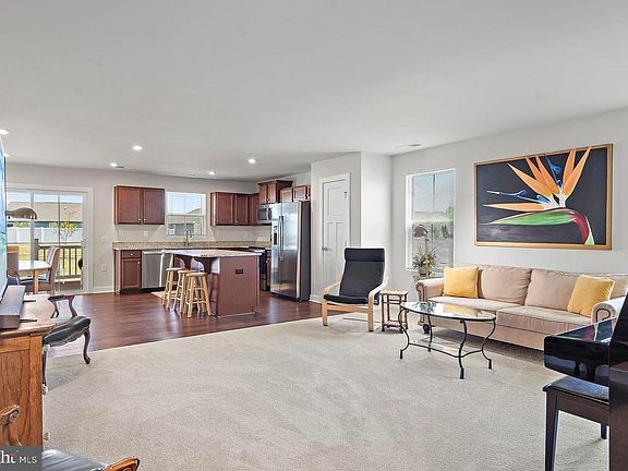 5th image of 28372 Liberty Ln